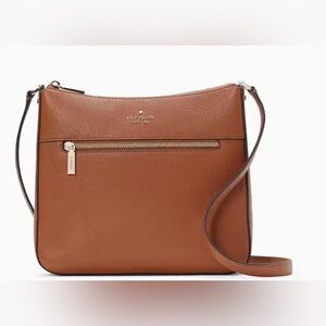 Leila Swingpack Crossbody